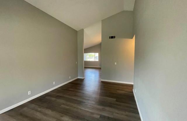 1024 Winters Way photos photos