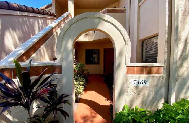 7469 SUGAR BEND DRIVE Gallery 2