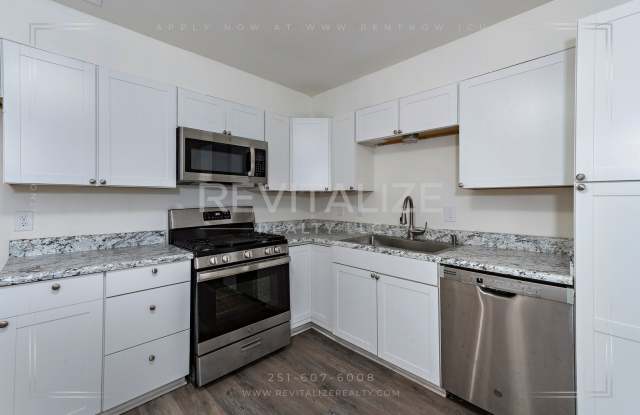 Updated Brick 3 Bed 1 Bath Home with Huge Yard on Quiet Street! - 177 June Street, Mobile, AL 36608