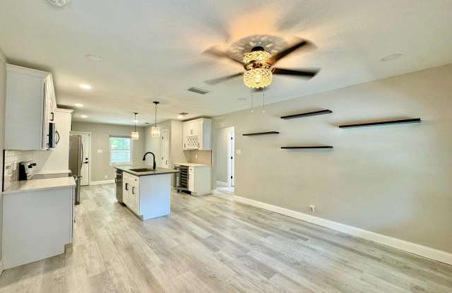 1918 E Shadowlawn Ave Gallery 2