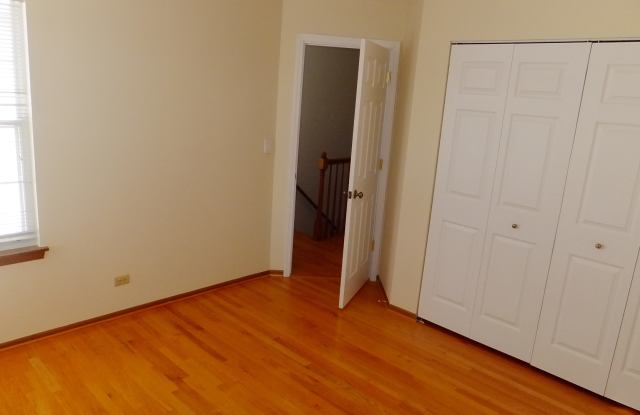 367 Hunterdon Court Gallery 3