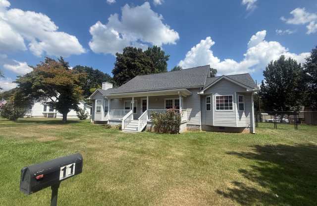 4 Bedrooms, 2 Bathrooms - Home in Aragon! photos photos