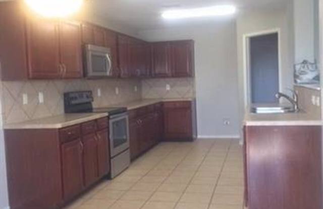 7537 Almondale Drive Gallery 3