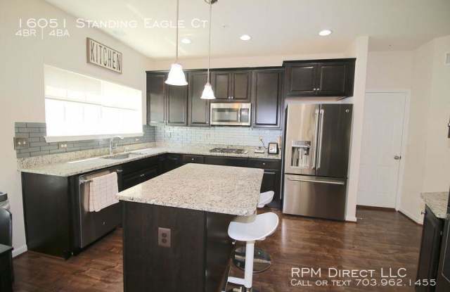 16051 Standing Eagle Ct Gallery 2