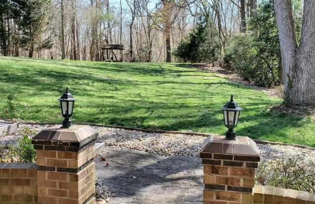 15615 OAK GLEN CIRCLE photos photos