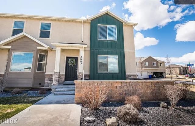 3663 E Quartz Creek Lane - 3663 East Quartz Creek Ln, Eagle Mountain, UT 84005
