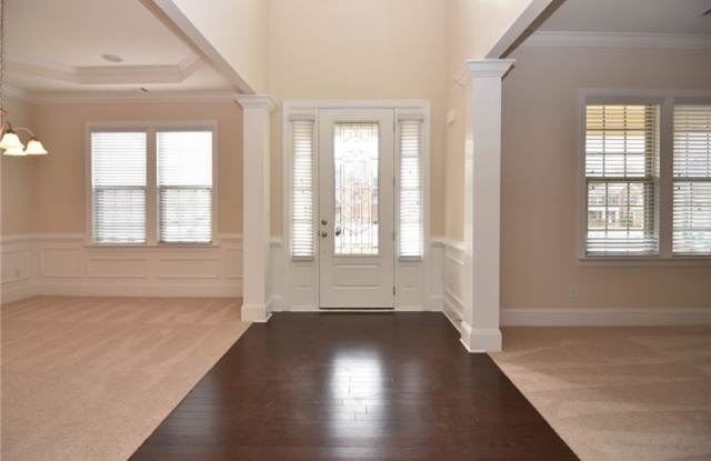 12271 Ferncreek Drive Gallery 2