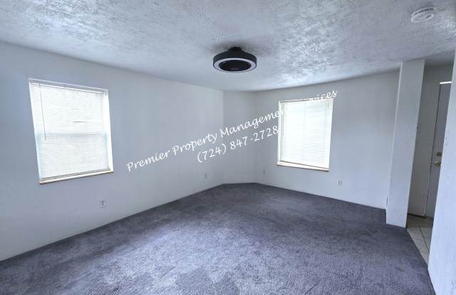 455 E Jefferson Street Gallery 2