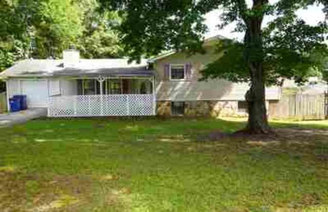 Spacious rental in a highly desirable Lawrenceville location, and $500 off first months rent! photos photos