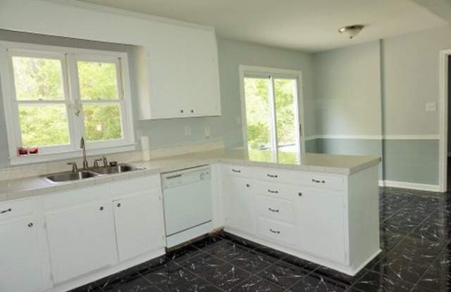 5933 Bluebonnet Road Gallery 4