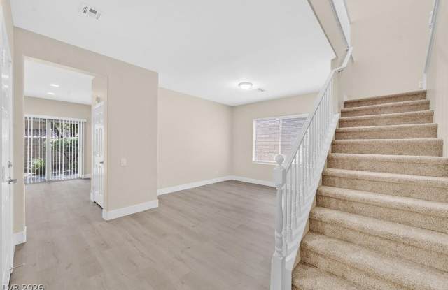 11825 Orense Drive Gallery 3
