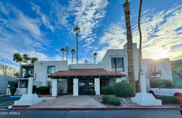 3313 N 68th St Unit 218E Gallery 1