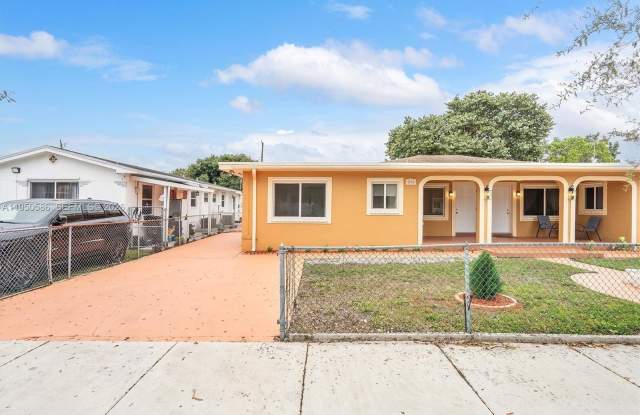 934 E 22nd St photos photos