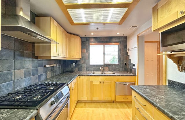 1346 Las Juntas Way Unit B - 1346 Las Juntas Way, Contra Costa Centre, CA 94597