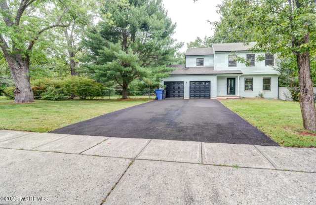 195 Edgemere Court Gallery 3