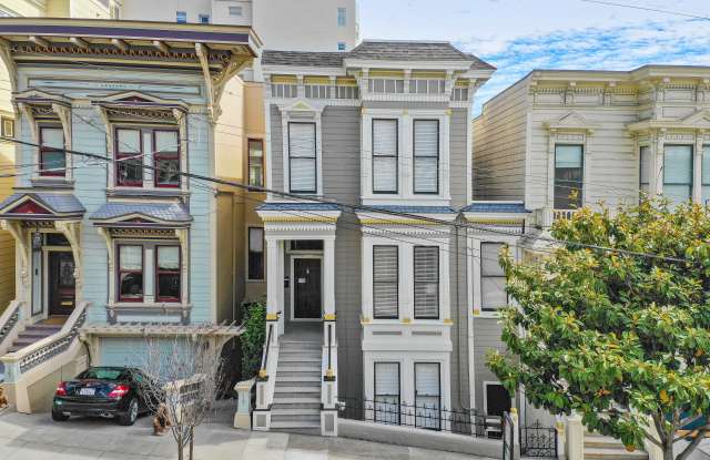 2110 Baker Street photos photos