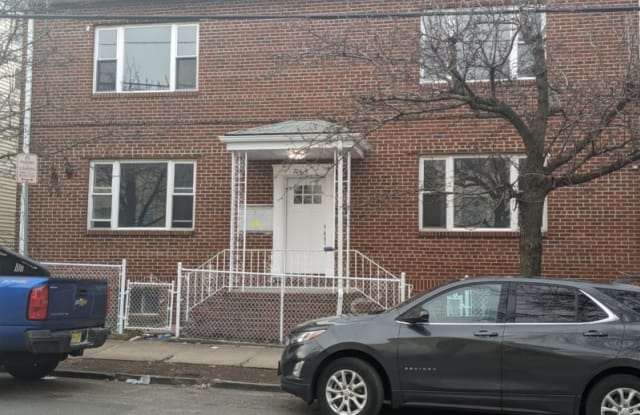 704-706 N 6TH ST - 704-706 North 6th Street, Newark, NJ 07107