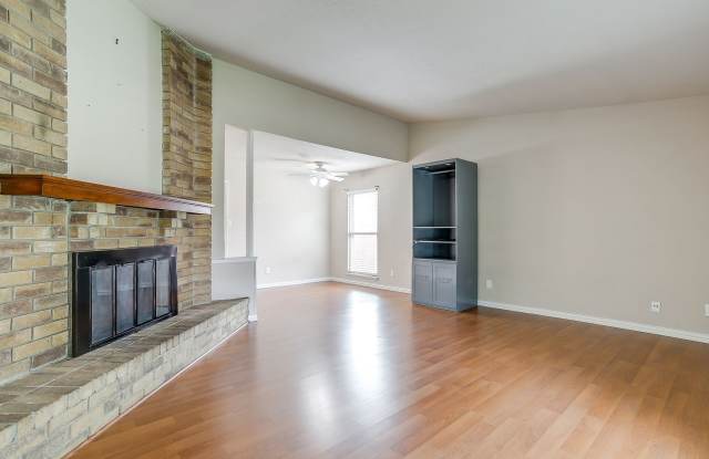 5316 N Colony Boulevard Gallery 3