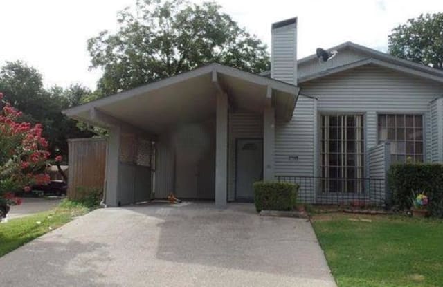 734 Baruna Circle - 734 Baruna Circle, Garland, TX 75043