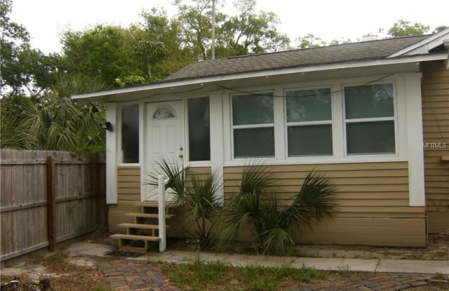 707 N OSCEOLA AVENUE - 707 North Osceola Avenue, Clearwater, FL 33755