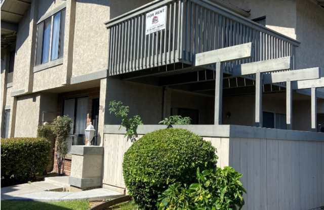281-A Rancho Drive Gallery 2