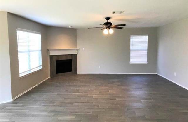 7213 Little Mohican Drive Gallery 2
