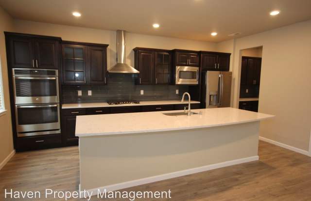 6609 S 298th Pl Gallery 4