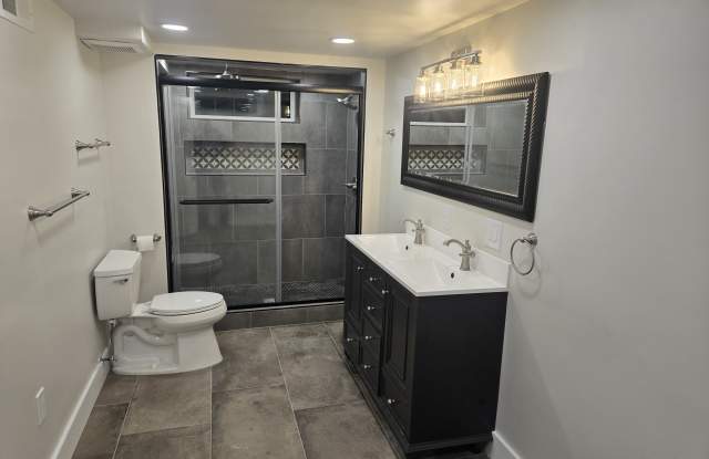 929 Due West Avenue North - 929 Due West Avenue North, Nashville, TN 37115