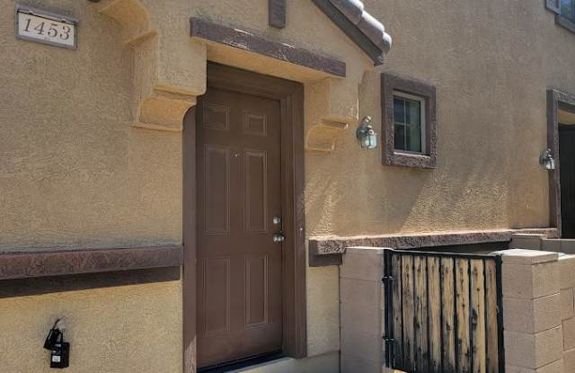 1453 N 80th Ln - 1453 North 80th Lane, Phoenix, AZ 85043