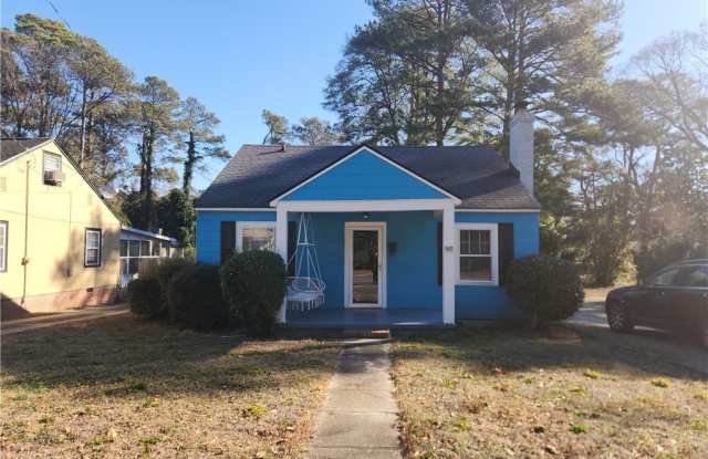 229 Pinecrest Drive Gallery 1