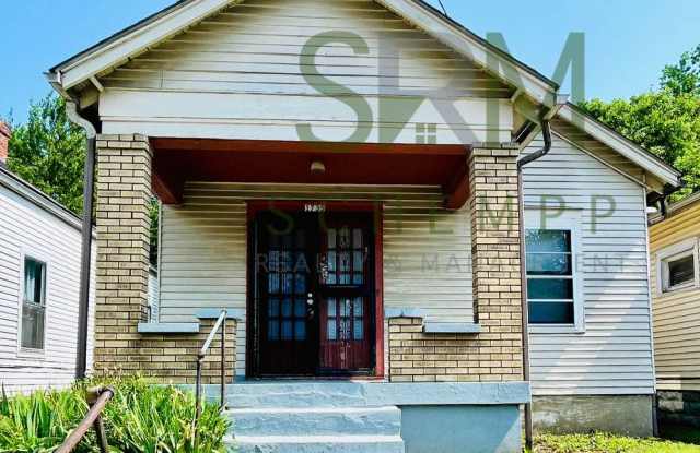 Two Bedroom House with Detached Garage-Section 8 Accepted photos photos