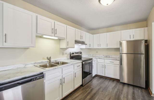 13304 Parkwood Dr # 203 Gallery 3