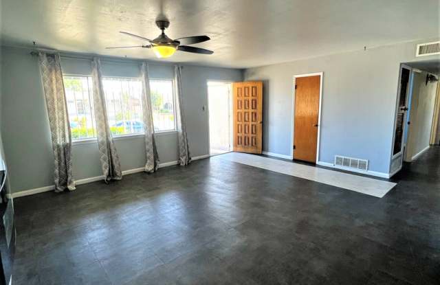 9708 Gardenia Ct Gallery 2