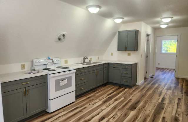 Brand-New Apartment with All Utilities Paid! photos photos Brand-New Apartment with All Utilities Paid! photos photos