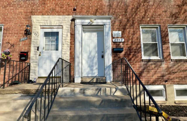 Charming 3Bed/2Bath in Dundalk photos photos