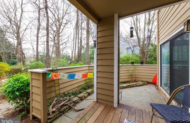 11015 VILLARIDGE COURT - 11015 Villaridge Court, Reston, VA 20191