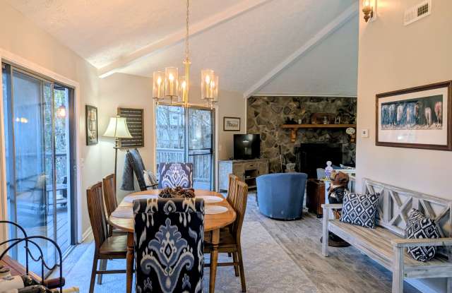 842 Alpine Dr Gallery 4