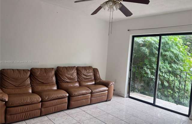 608 SW 15th Ave photos photos