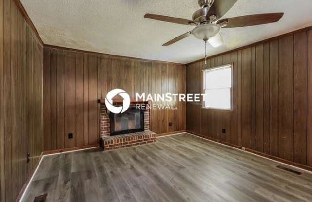 3012 Manchester Drive Gallery 3