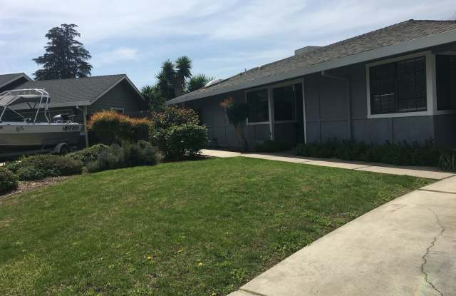 1 month free!! 1274 Devonwood, Merced, Available Now!! - 1274 Devonwood Drive, Merced County, CA 95348 1 month free!! 1274 Devonwood, Merced, Available Now!! - 1274 Devonwood Drive, Merced County, CA 95348