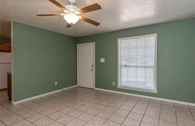 1203 Webhollow Circle Gallery 4