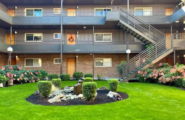 North Towne Manor Apartments photos photos