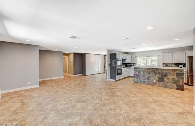 4153 WOODCREST ROAD photos photos
