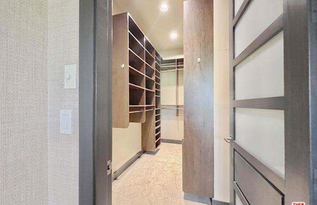 10305 Almayo Avenue photos photos