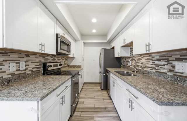 6011 West Townley Avenue photos photos