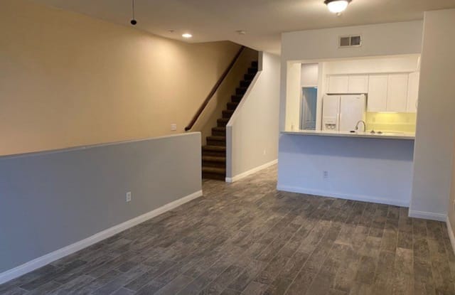 1335 Caminito Pietro, Unit 84 - 1335 Caminito Pietro, Chula Vista, CA 91915