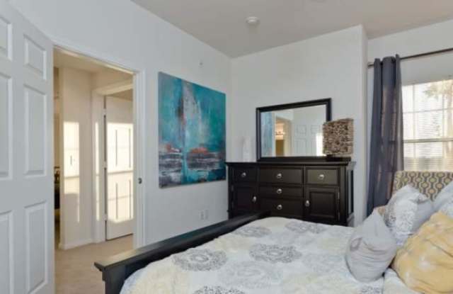19532 US Hwy 281 N Gallery 3