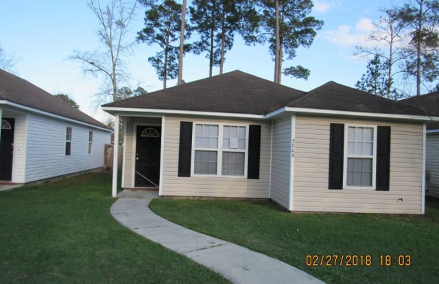 3009 Ginny Drive - 3009 Ginny Drive, Valdosta, GA 31602