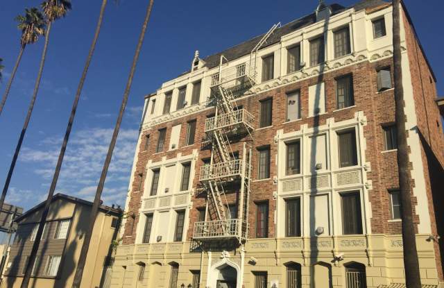 The Elmwood Apartments...Beautiful Apartments in the Heart of Koreatown! photos photos