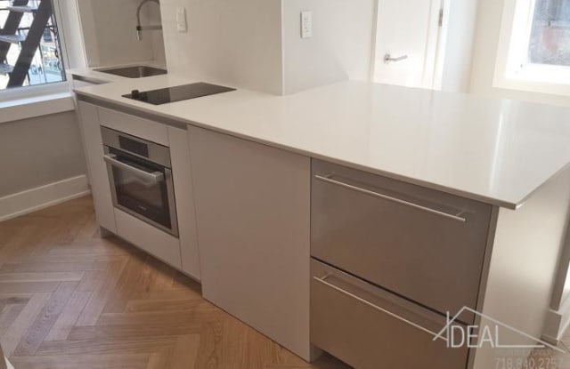 231 W 23rd Street - 231 West 23rd Street, New York City, NY 10010